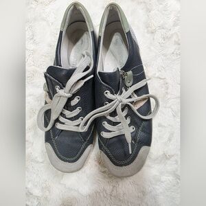 Remonte Navy and Gray Sneakers